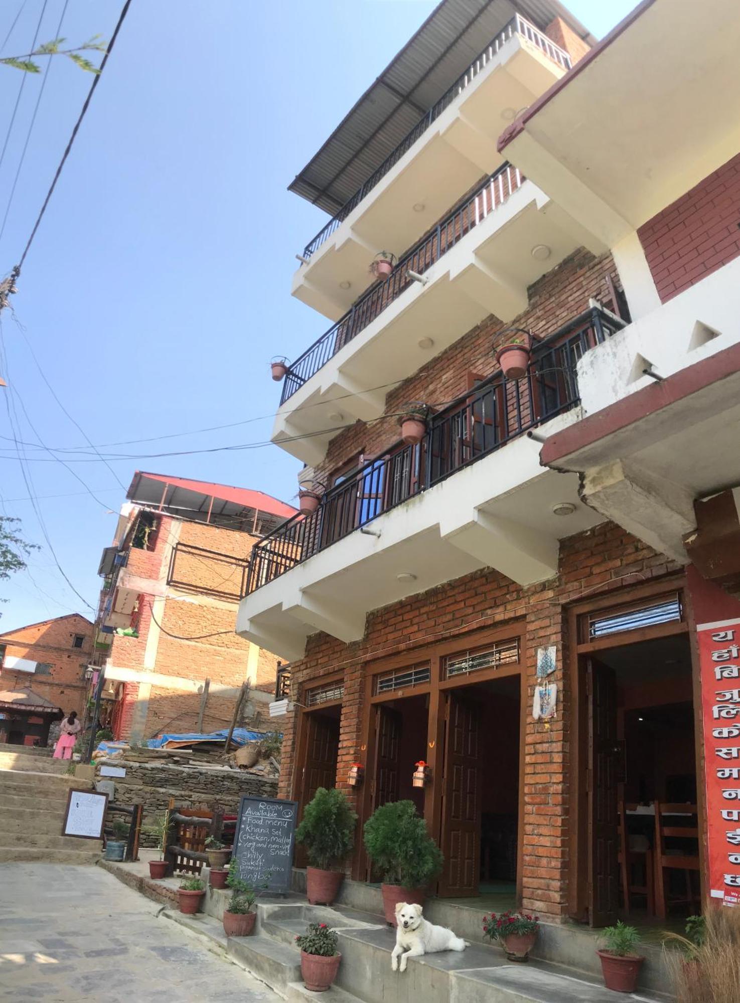Shristi Hotel & Lodge บันดิปูร์ ภายนอก รูปภาพ